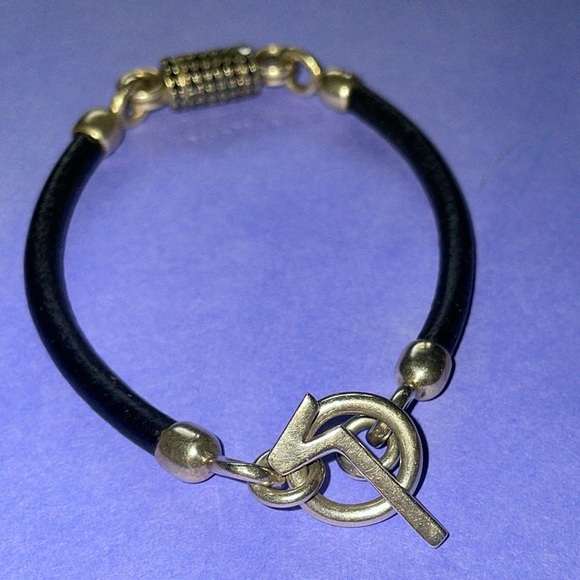 Versani Vintage Round Leather & Silver Bracelet w/ Black Swarovski Crystals - Picture 3 of 5